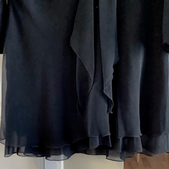 Elegant blouse (sorry, the photos are not good) - Picture 3 of 3